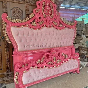 Dipan mawar model ukir mewah