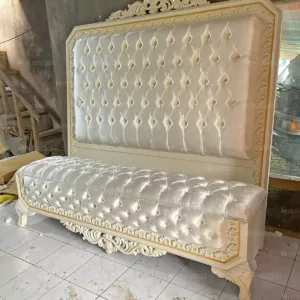 Dipan Ukir Kayu Jati Dipan ukir kayu jati kain bludru