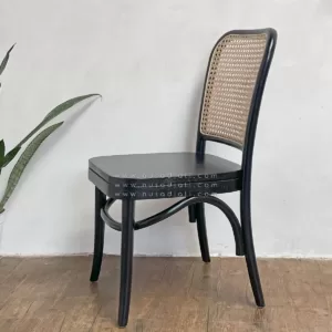 Kursi Makan rotan kevin warna hitam by Nusadjati