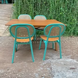 Set meja cafe modern by Nusadjati Furniture