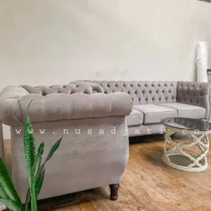 Set sofa Chesterfield kain bludru modern by Nusadjati