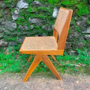 Kursi Letter A kekinian