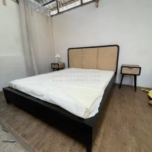 Roney - Dipan Kayu Rotan Model Minimalis Ukuran 180x200cm