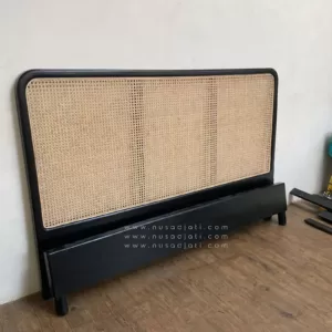 Roney - Dipan Kayu Rotan Model Minimalis Ukuran 180x200cm