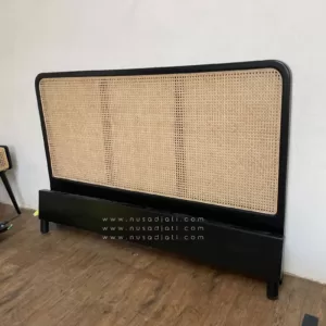 Roney - Dipan Kayu Rotan Model Minimalis Ukuran 180x200cm