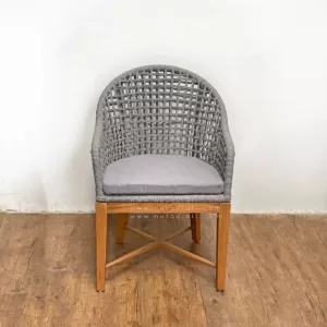 Kursi makan anyaman rope warna grey, rangka kayu jati, desain minimalis modern