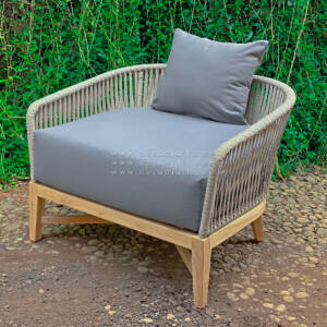 Sofa santai outdoor Baleria. material kayu jati dengan matras busa tebal 20cm