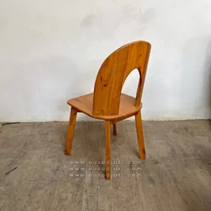 Brian - Kursi kayu modern cocok untuk cafe