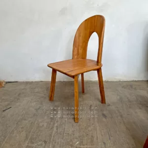 Brian - Kursi kayu modern cocok untuk cafe