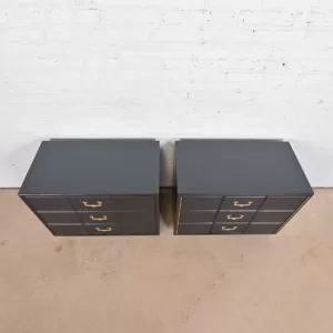 Bufet Laci Kayu Mahoni Lily