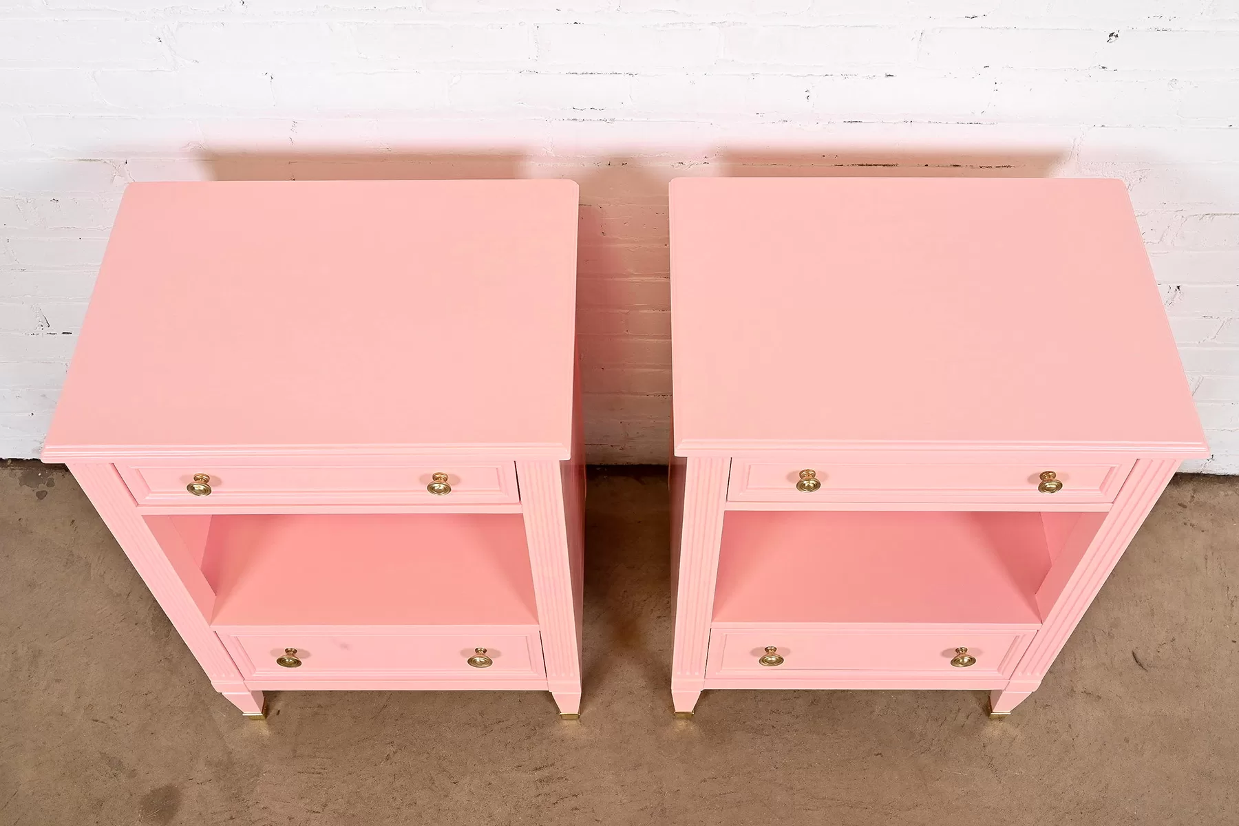 Meja-Lampu-Nakas-Minimalis-Ella-003 Meja Lampu Nakas Minimalis Ella