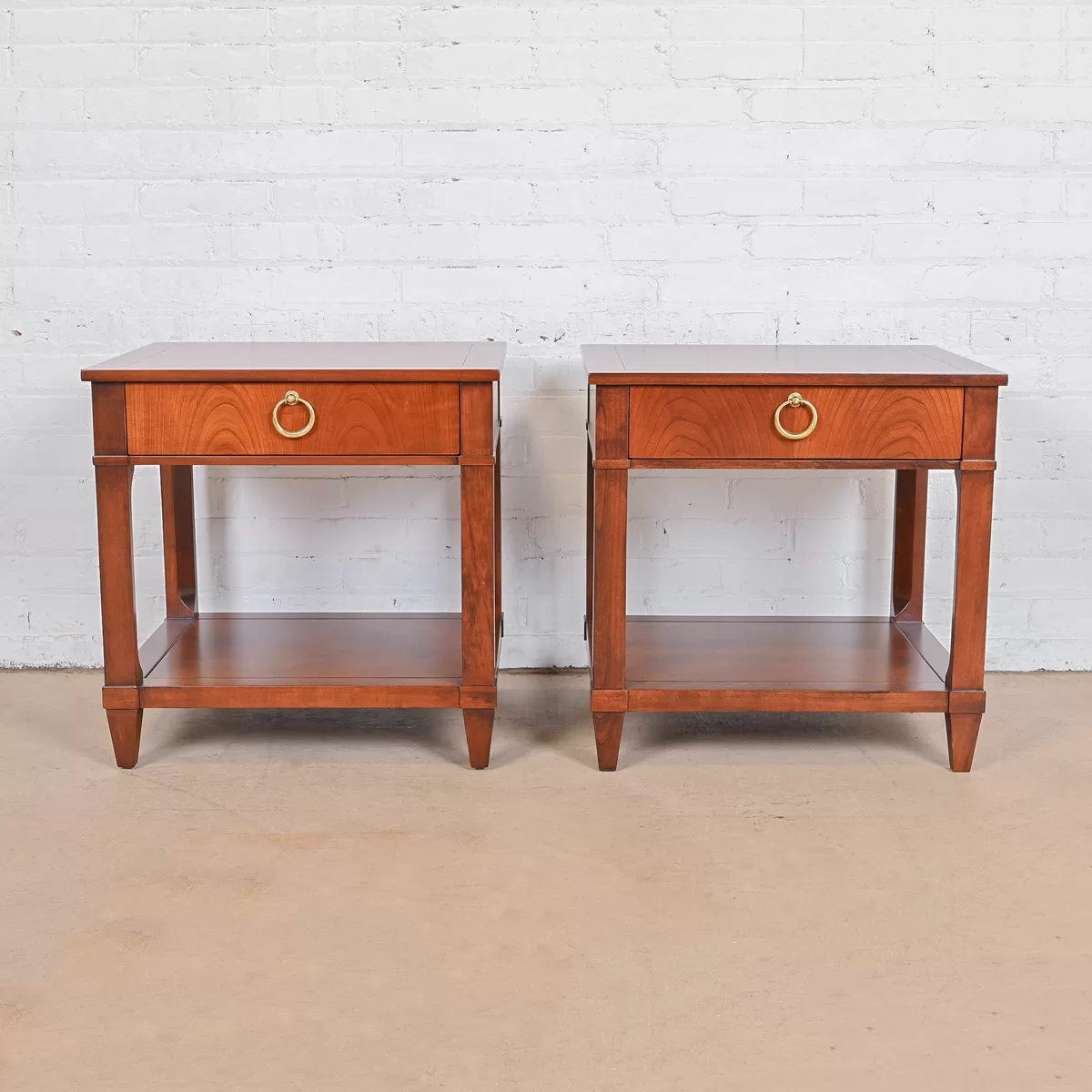 Meja-Nakas-Kayu-Jati-Satu-Laci-Eva-002 Eva - Meja Nakas Kayu Jati Dengan Satu Laci