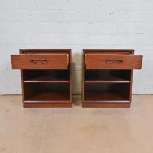 Meja Samping Minimalis Emma Natural Walnut