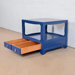 Nakas Meja Samping Tempat Tidur Adam