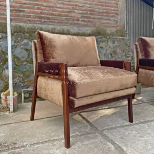Sofa Single Desain Klasik Modern Kain Bludru