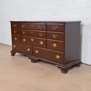 Dara - Bufet Antik By Nusadjati