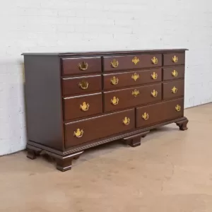 Dara - Bufet Antik By Nusadjati