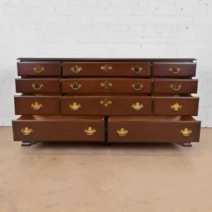 Dara - Bufet Antik By Nusadjati