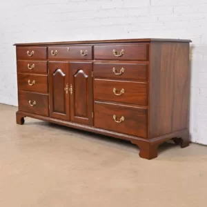 Bufet Kayu Jati - Clio By Nusadjati