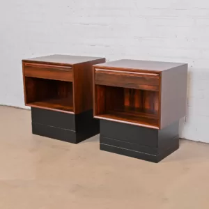 Gary - Nakas Skandinavia Modern