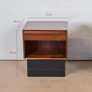 Gary -Ukuran Nakas Skandinavia Modern