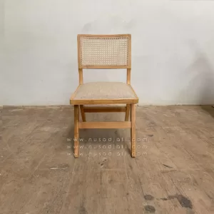 Mira - Kursi Cafe Rotan Desain Unik