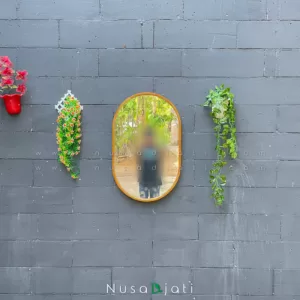 Dila - Cermin Gantung Desain Oval