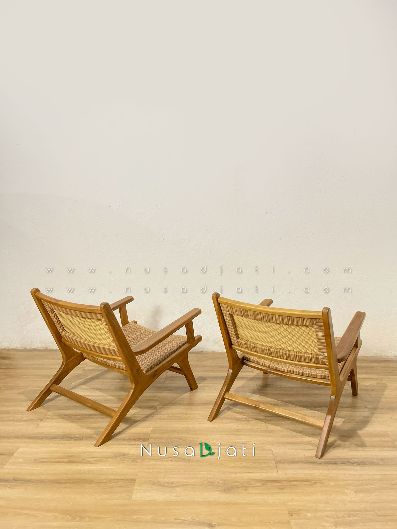 Kursi Santai Anyaman Rotan Sintetis By Nusadjati 002 Kursi Santai Anyaman Rotan Sintetis By Nusadjati 002