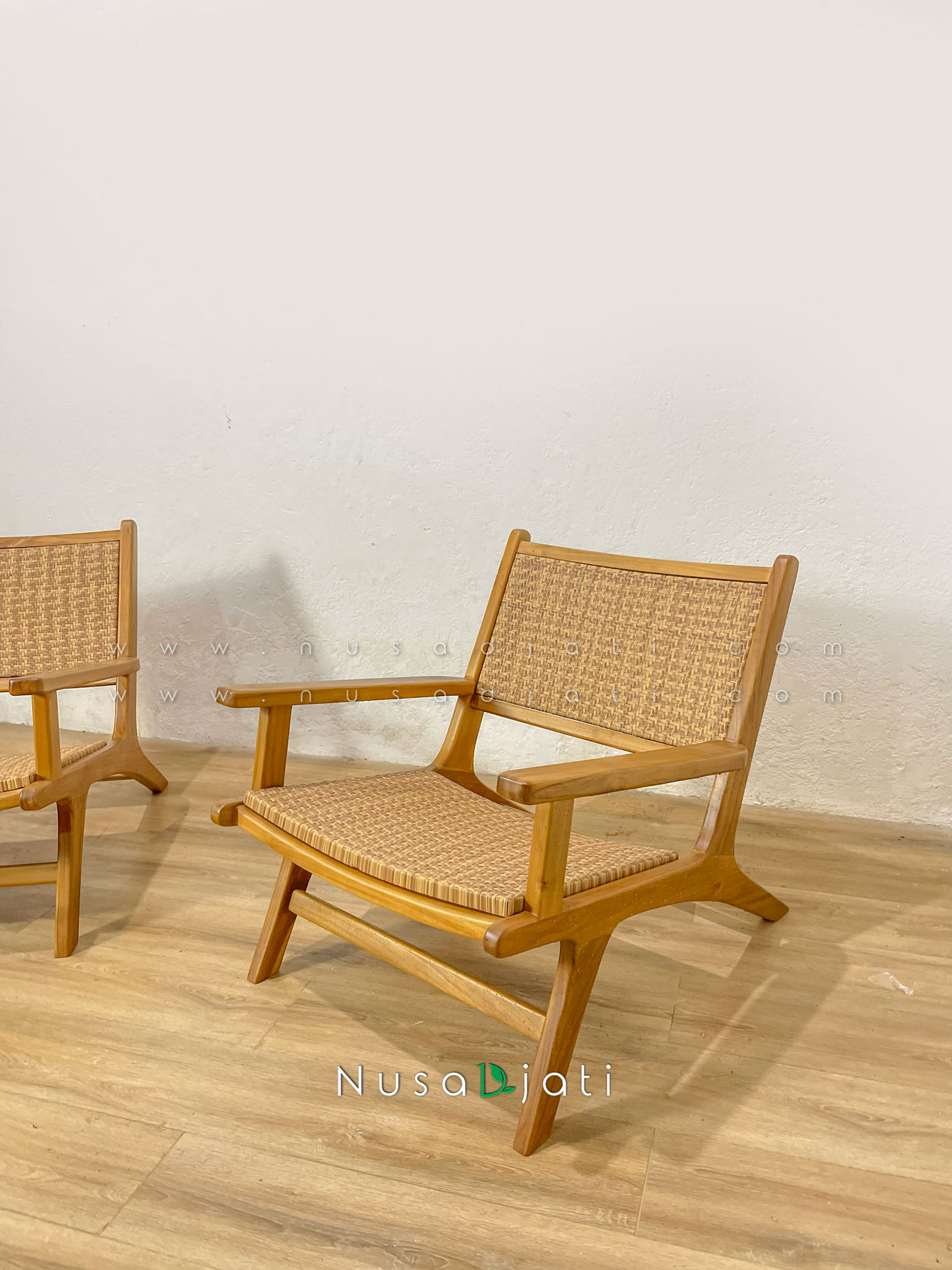 Kursi Santai Anyaman Rotan Sintetis By Nusadjati 003 Kursi Santai Anyaman Rotan Sintetis By Nusadjati 003