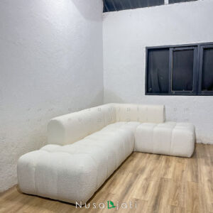 Sofa Minimalis Bouncle Snow White