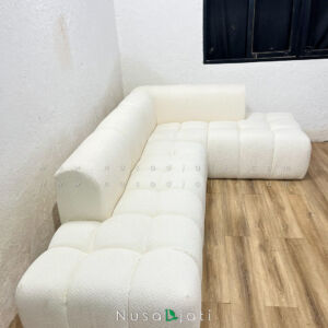 Sofa Minimalis Bouncle Snow White