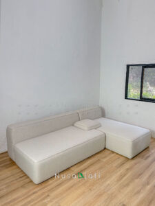 Sofa Putih Estetik Nova