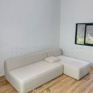 Sofa Putih Estetik Nova