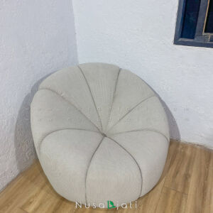 Sofa Aesthetic Labu Bludru Salur Beige