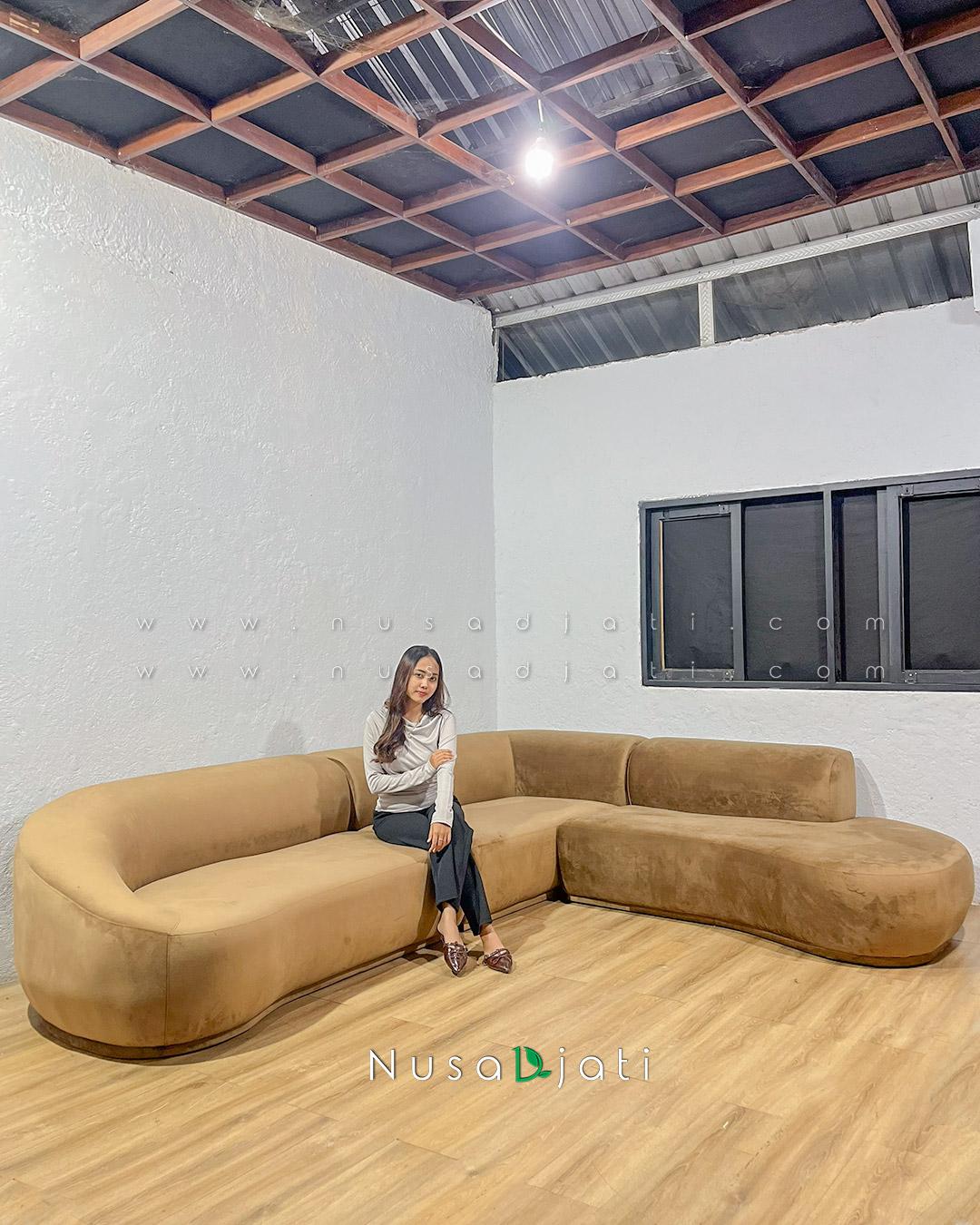 Large Sofa Curved Freya Large Sofa Curved Freya