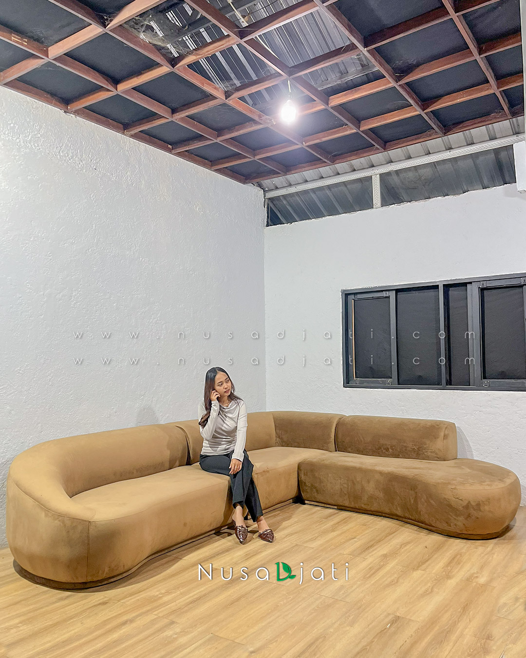 Large Sofa Curved Freya Large Sofa Curved Freya